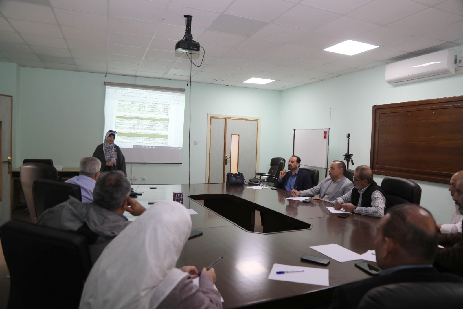 محاضرة بالتعاون مع مركز الاعتماد وضمان الجودة